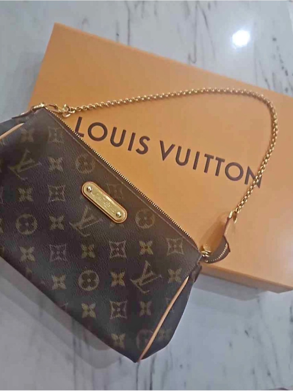 Louis Vuitton Monogram Canvas Shoulder Bag with Gold Chain